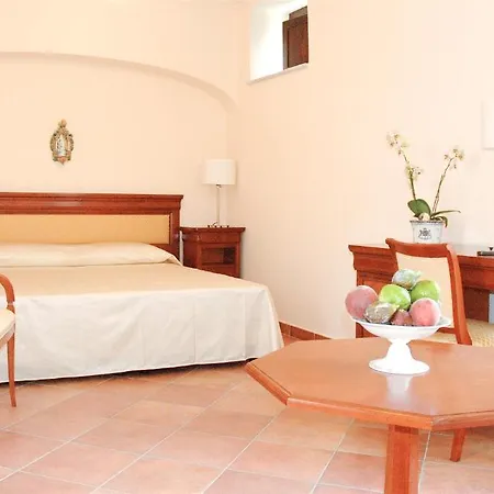 L' Antico Cortile Hotel Caserta